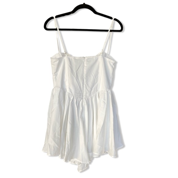 NWT More To Come Charlotte Mini Dress White bustier corset Revolve M - Picture 5 of 8
